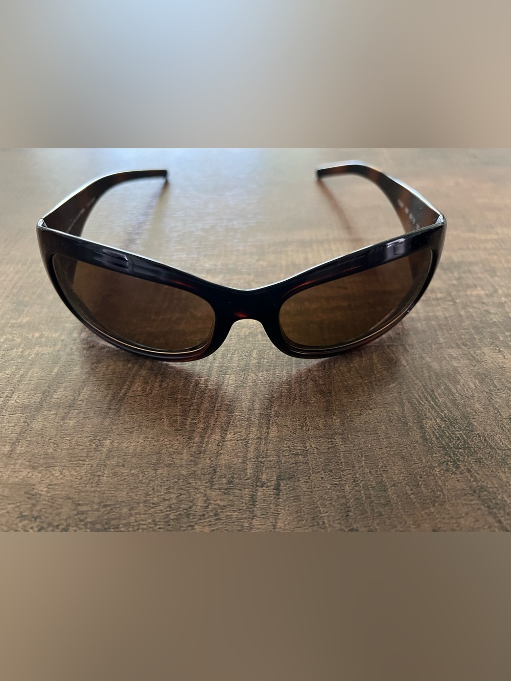 FENDI  Vintage Women's Dark Tortoiseshell Frame Sunglasses with Brown Lenses